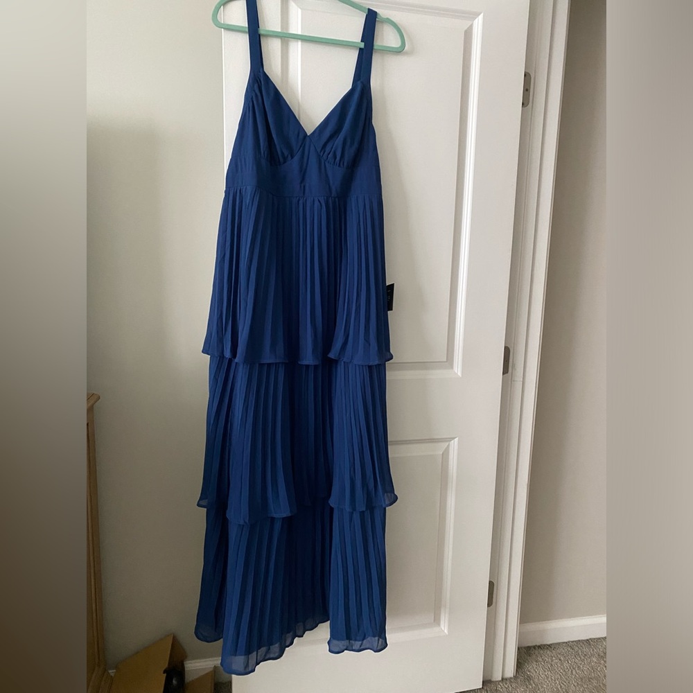 Luxe Perfection Blue Pleated Tiered Backless Maxi Dress size 2X